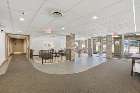 Tiny photo for 400 Ascot Drive #1E, Park Ridge, IL 60068 (MLS # 12593009)