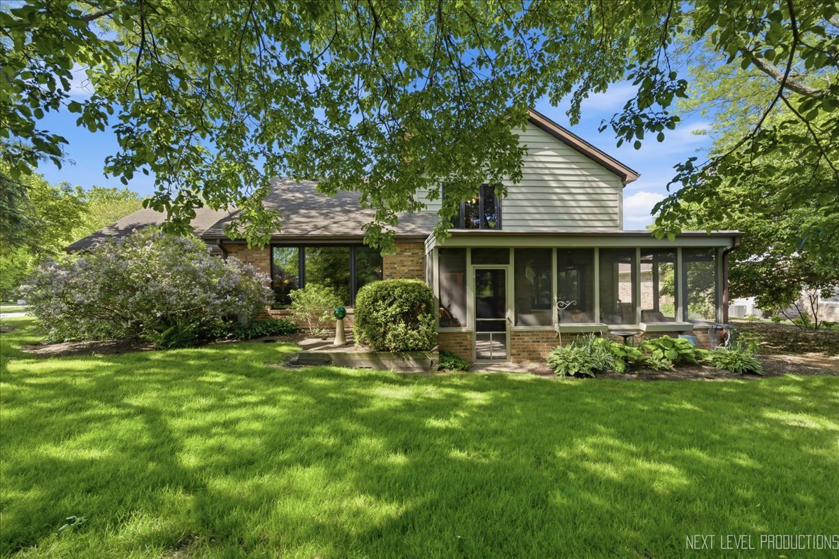 1628 Country Squire Drive