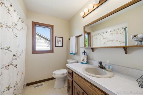 Tiny photo for 1628 Country Squire Drive, Geneva, IL 60134 (MLS # 12642774)