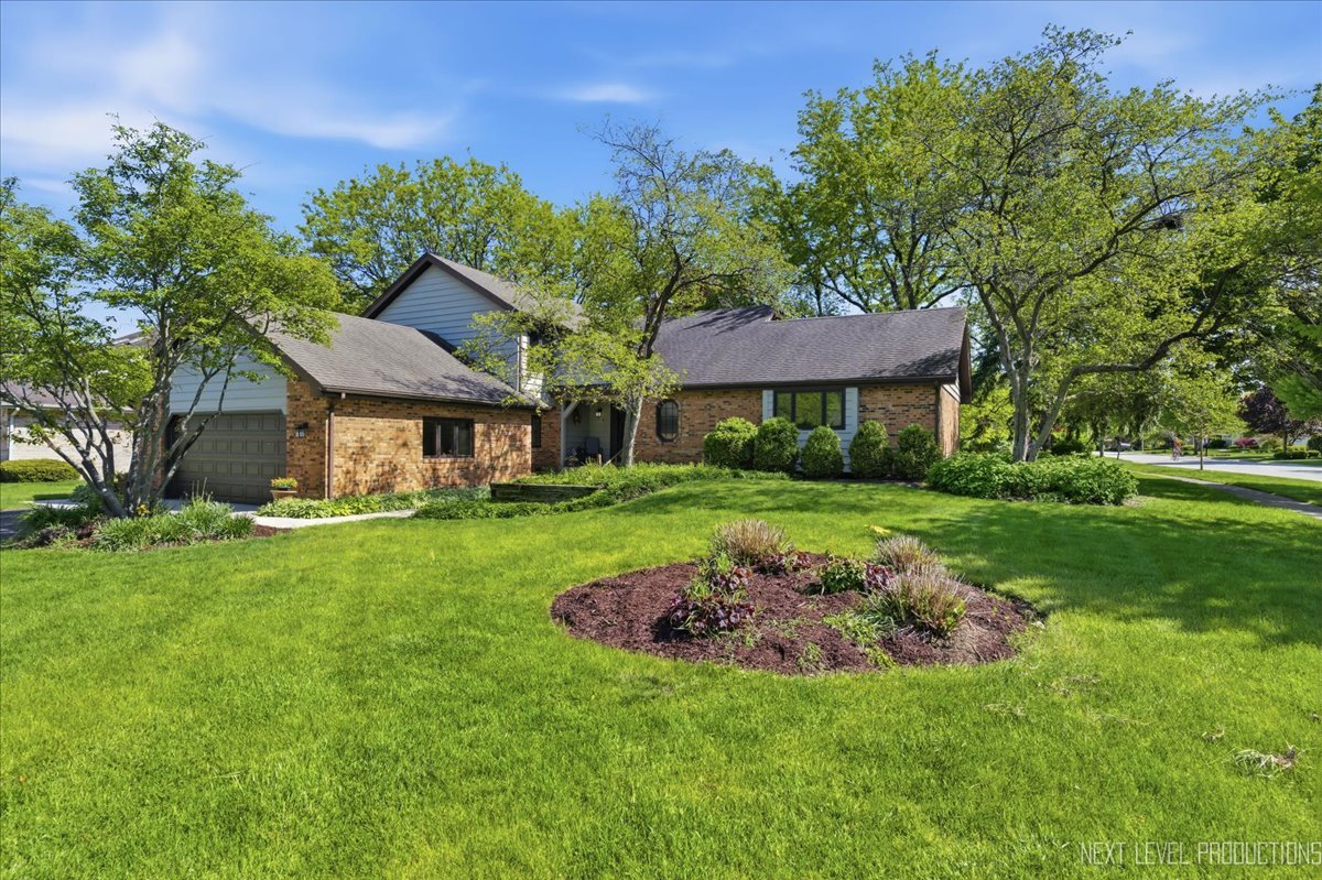 1628 Country Squire Drive