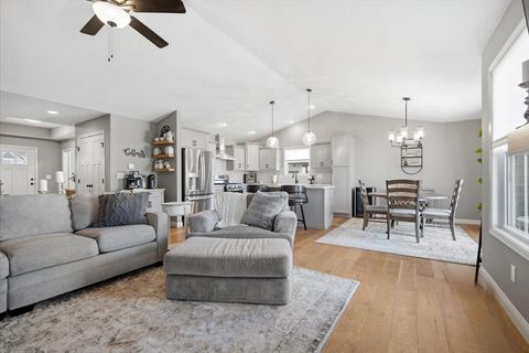 Tiny photo for 6 Bucktown Court, Bloomington, IL 61705 (MLS # 12581165)