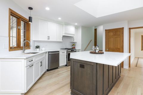 Tiny photo for 1249 Cronin Court, Lemont, IL 60439 (MLS # 12479157)