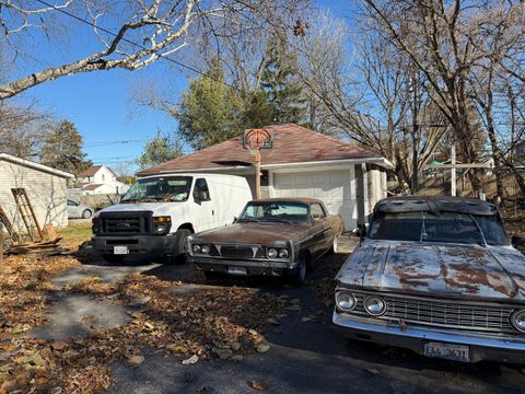 Tiny photo for 2809 Gabriel Avenue, Zion, IL 60099 (MLS # 12520671)