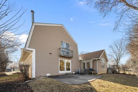 Tiny photo for 1150 Thompson Boulevard, Buffalo Grove, IL 60089 (MLS # 12538124)