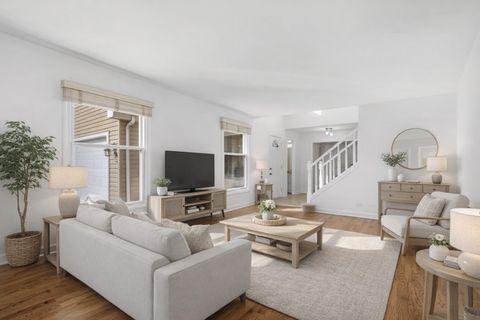 Tiny photo for 1150 Thompson Boulevard, Buffalo Grove, IL 60089 (MLS # 12538124)