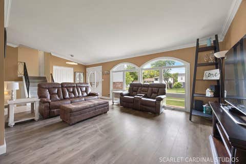 Tiny photo for 345 Hillcrest Lane, Lombard, IL 60148 (MLS # 12653155)
