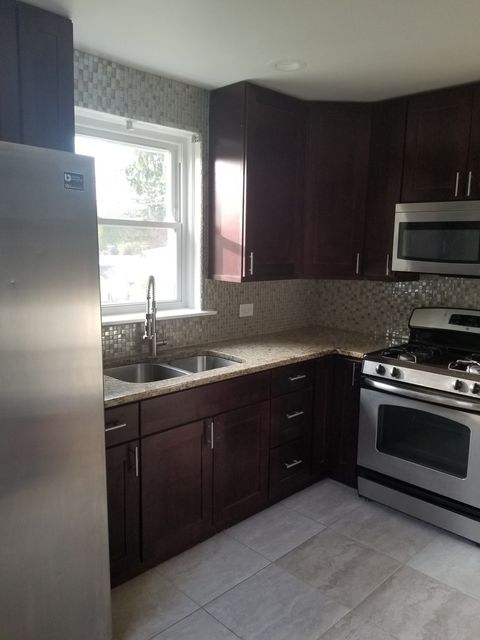 Tiny photo for Westchester, IL 60154 (MLS # 12580031)