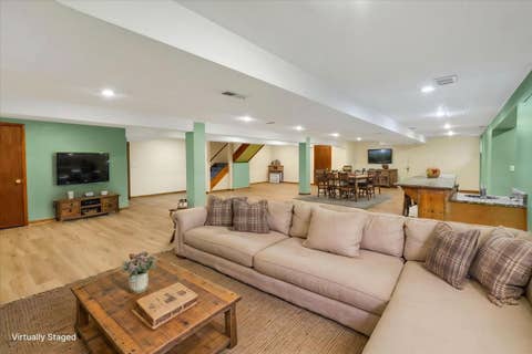 Tiny photo for 193 Rosedale Court, Bloomingdale, IL 60108 (MLS # 12650727)