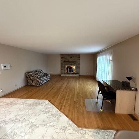Tiny photo for 193 Rosedale Court, Bloomingdale, IL 60108 (MLS # 12650727)