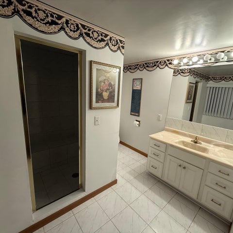 Tiny photo for 193 Rosedale Court, Bloomingdale, IL 60108 (MLS # 12650727)