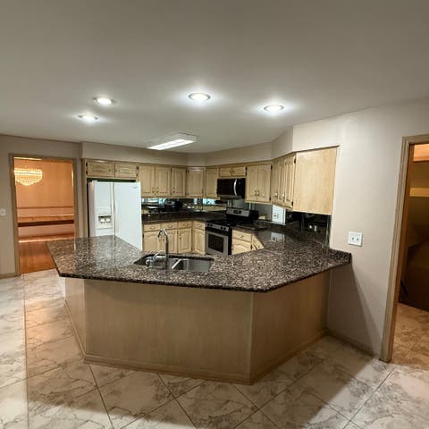 Tiny photo for 193 Rosedale Court, Bloomingdale, IL 60108 (MLS # 12650727)