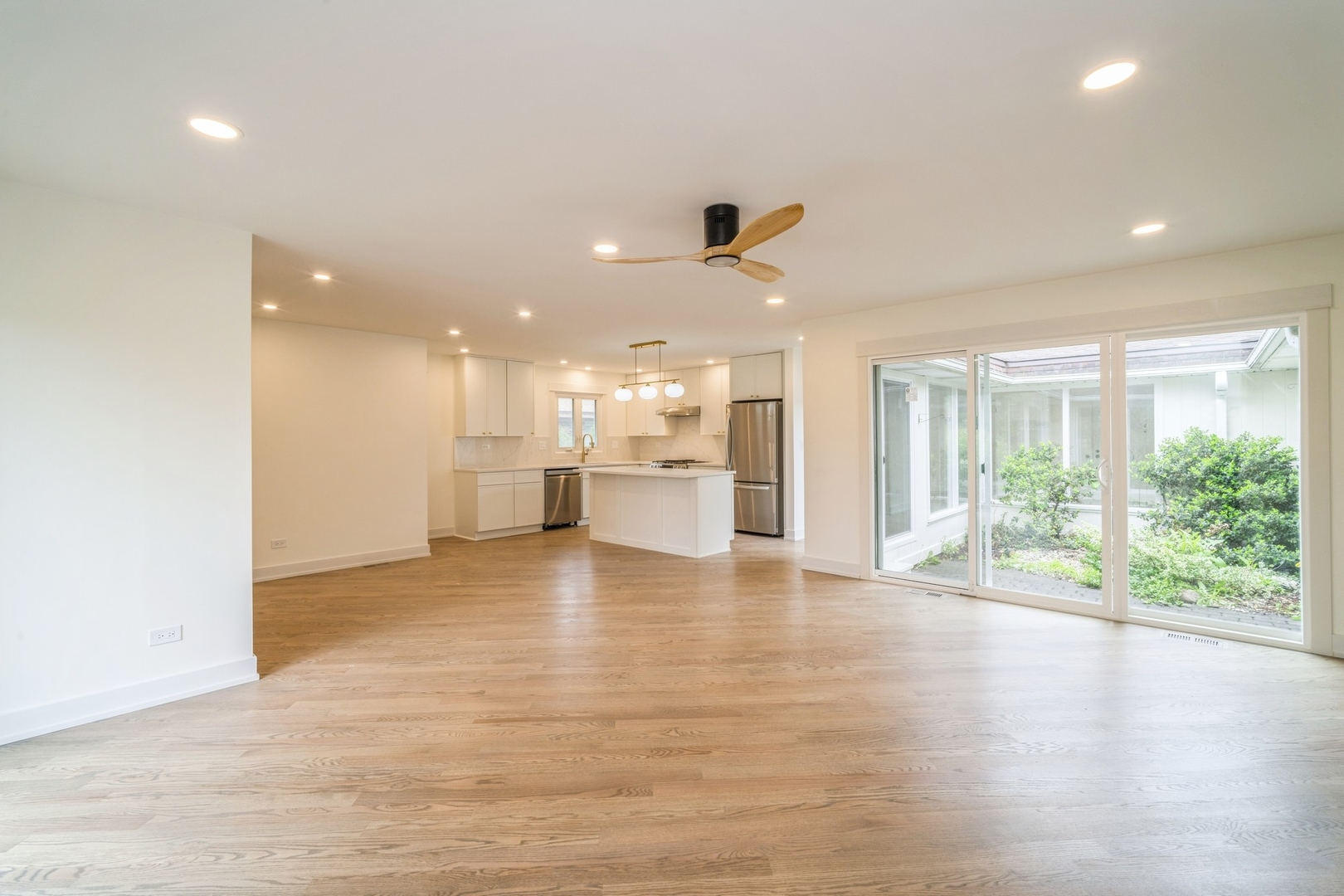 2240 Vista Court