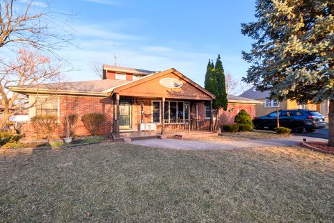 Photo of 14725 Laramie Avenue, Oak Forest, IL 60452 (MLS # 12561839)