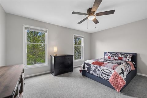 Tiny photo for 1430 Allyson Court, Libertyville, IL 60048 (MLS # 12589467)