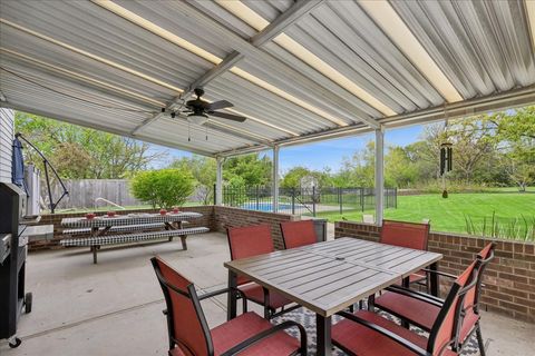 Tiny photo for 1430 Allyson Court, Libertyville, IL 60048 (MLS # 12589467)