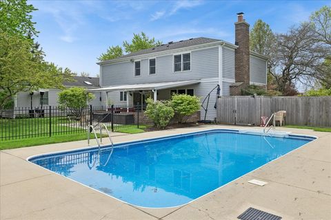 Tiny photo for 1430 Allyson Court, Libertyville, IL 60048 (MLS # 12589467)