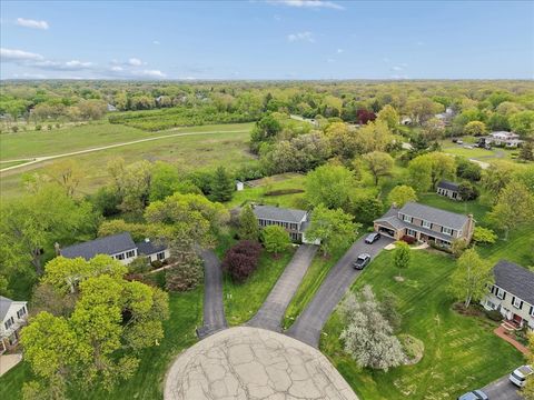 Tiny photo for 1430 Allyson Court, Libertyville, IL 60048 (MLS # 12589467)