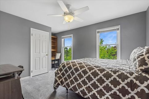 Tiny photo for 1430 Allyson Court, Libertyville, IL 60048 (MLS # 12589467)