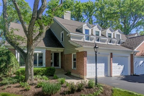 Tiny photo for 193 Country Club Drive, Prospect Heights, IL 60070 (MLS # 12673231)