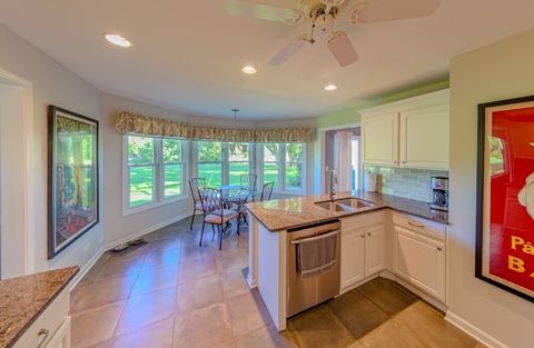 Tiny photo for 193 Country Club Drive, Prospect Heights, IL 60070 (MLS # 12673231)