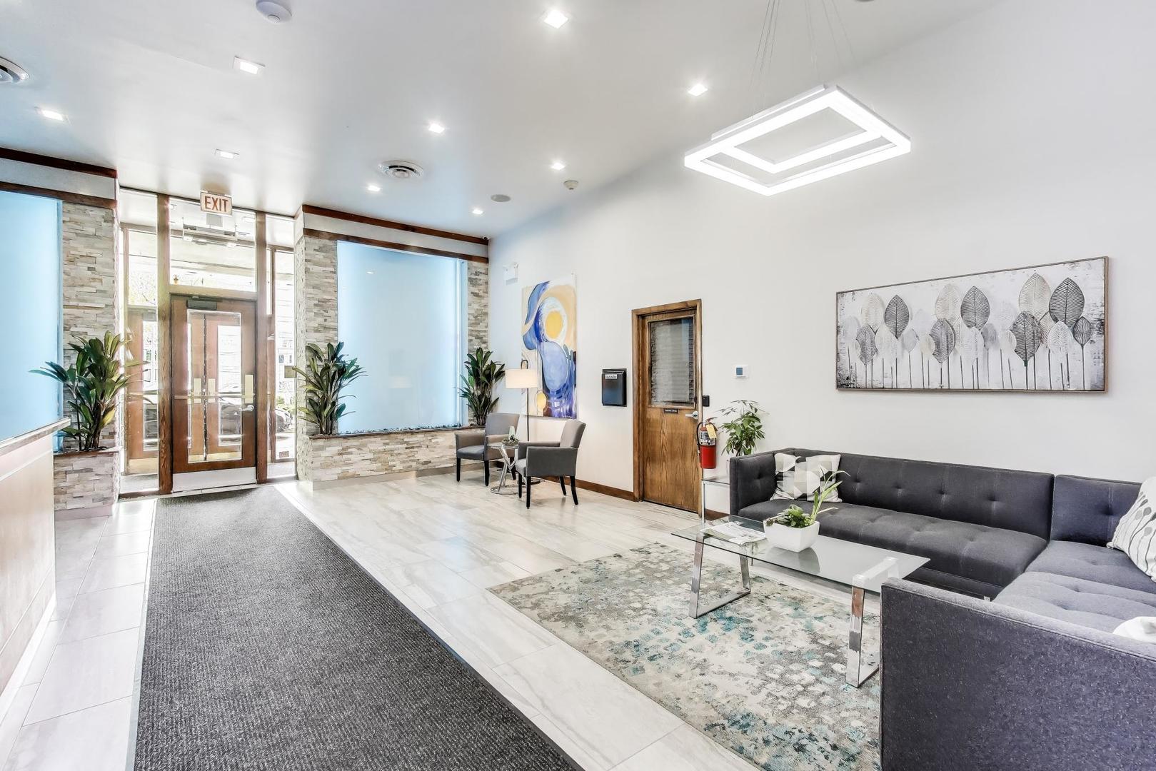 6325 N Sheridan Road 2101