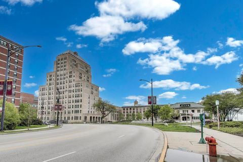 Tiny photo for 6325 N Sheridan Road #2101, Chicago, IL 60660 (MLS # 12566606)