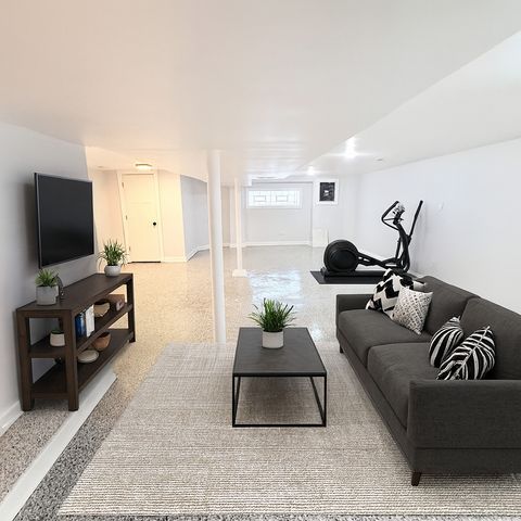 Tiny photo for 8640 S Blackstone Avenue, Chicago, IL 60619 (MLS # 12521403)