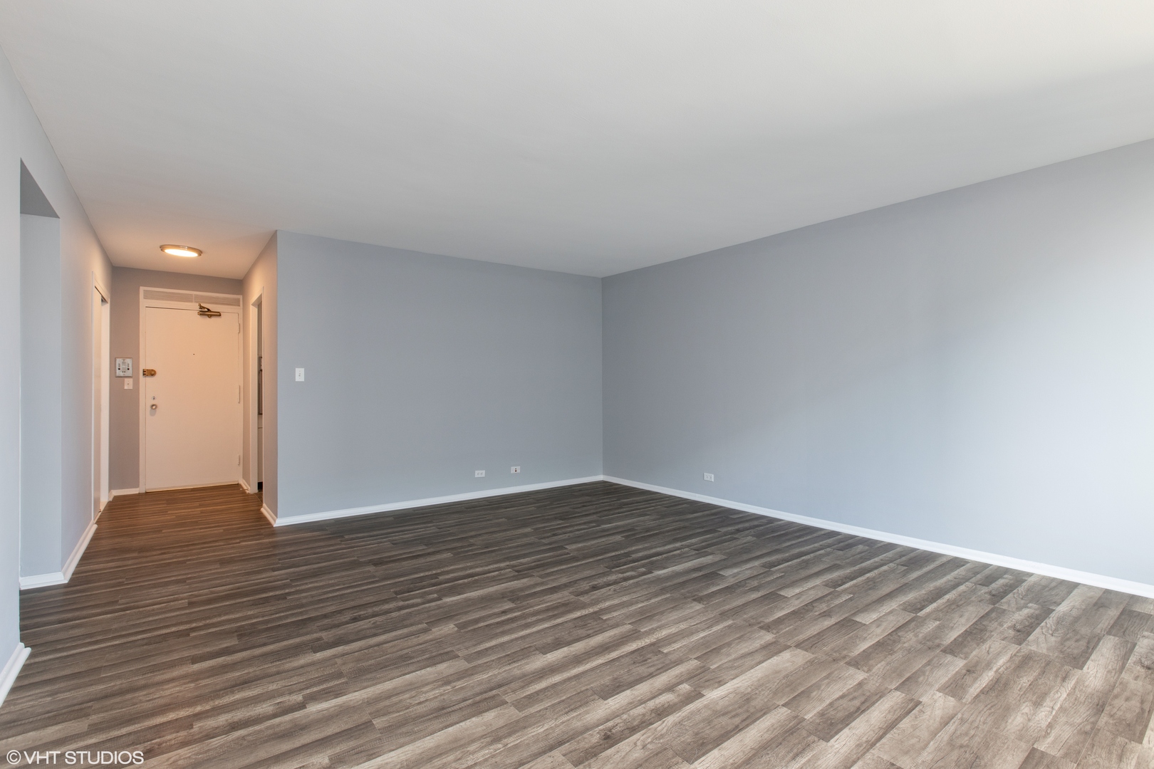 3600 N Lake Shore Drive 2305