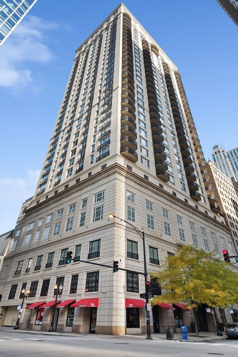 10 E Delaware Place 29B Chicago IL 60611