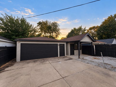 Tiny photo for 8736 S Richmond Avenue, Evergreen Park, IL 60805 (MLS # 12779693)