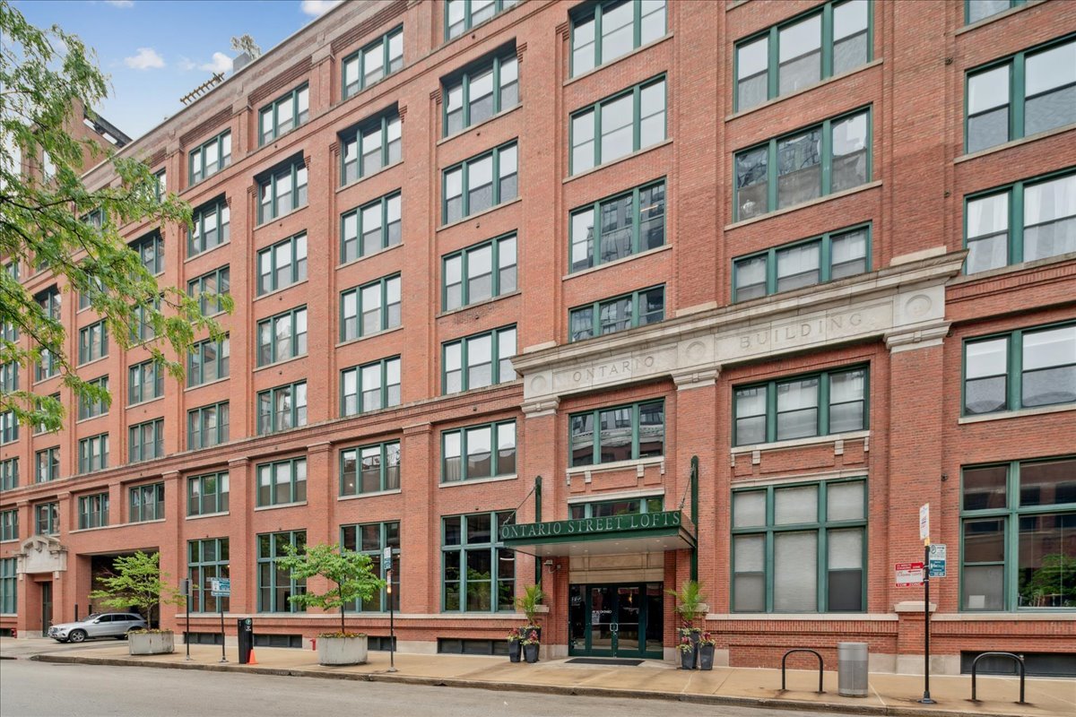 411 W Ontario Street 411