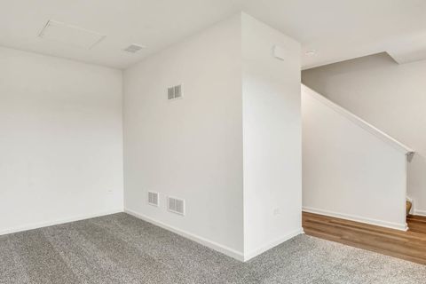 Tiny photo for 369 bridgeview Court, St. Charles, IL 60174 (MLS # 12508138)