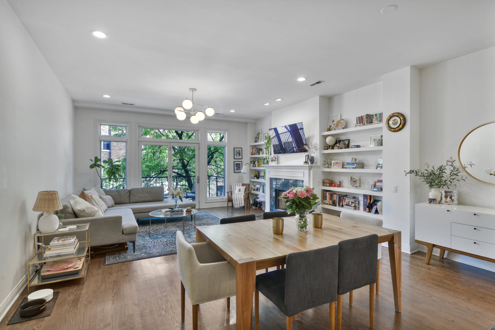 1355 W Washington Boulevard 2B