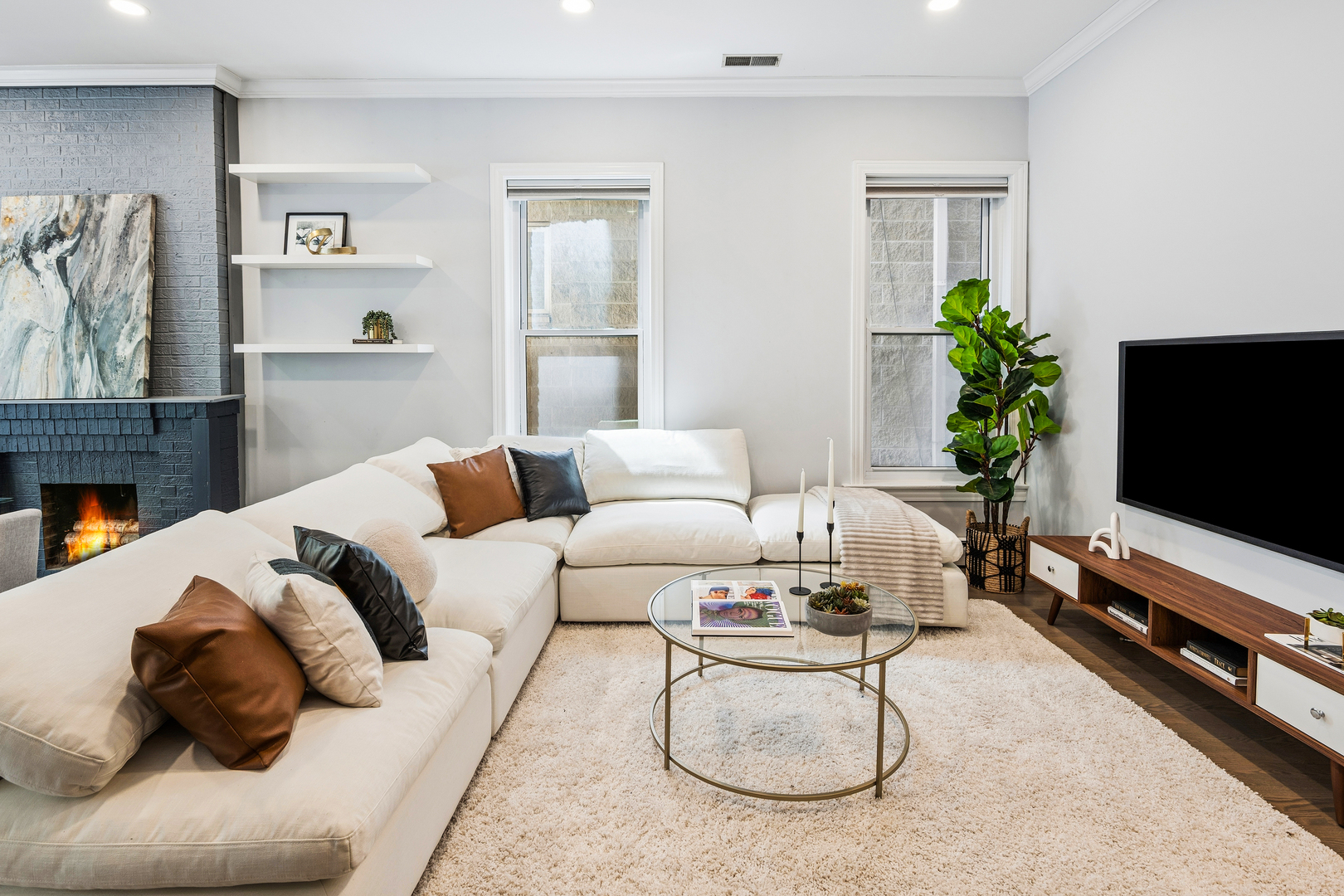 3762 N FREMONT Street 1S