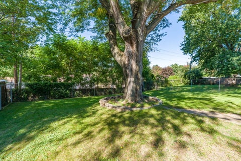 Tiny photo for 3220 Kenwood Avenue, Davenport, IA 52807 (MLS # 12770995)