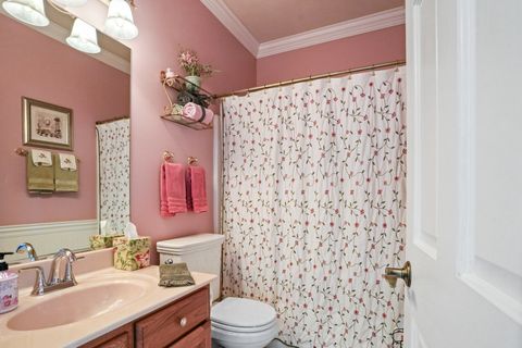 Tiny photo for 226 Glenbrook Court, Gilberts, IL 60136 (MLS # 12548639)