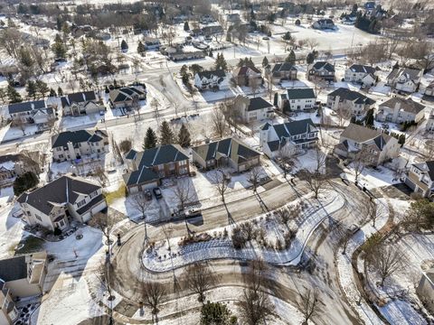 Tiny photo for 226 Glenbrook Court, Gilberts, IL 60136 (MLS # 12548639)