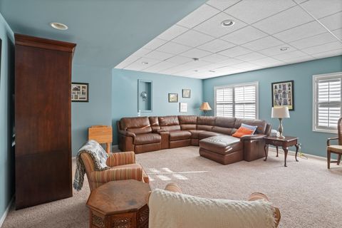 Tiny photo for 226 Glenbrook Court, Gilberts, IL 60136 (MLS # 12548639)