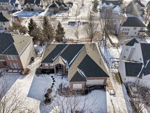 Tiny photo for 226 Glenbrook Court, Gilberts, IL 60136 (MLS # 12548639)