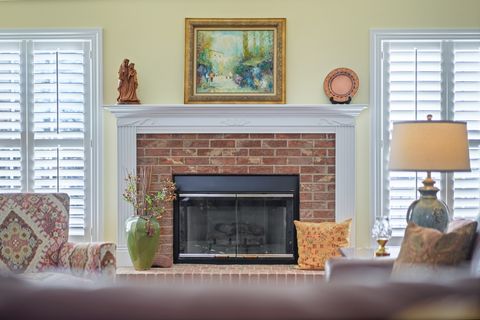 Tiny photo for 226 Glenbrook Court, Gilberts, IL 60136 (MLS # 12548639)