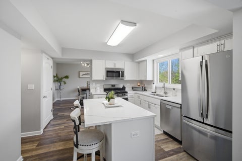 Tiny photo for 221 Stafford Drive, Mundelein, IL 60060 (MLS # 12655954)