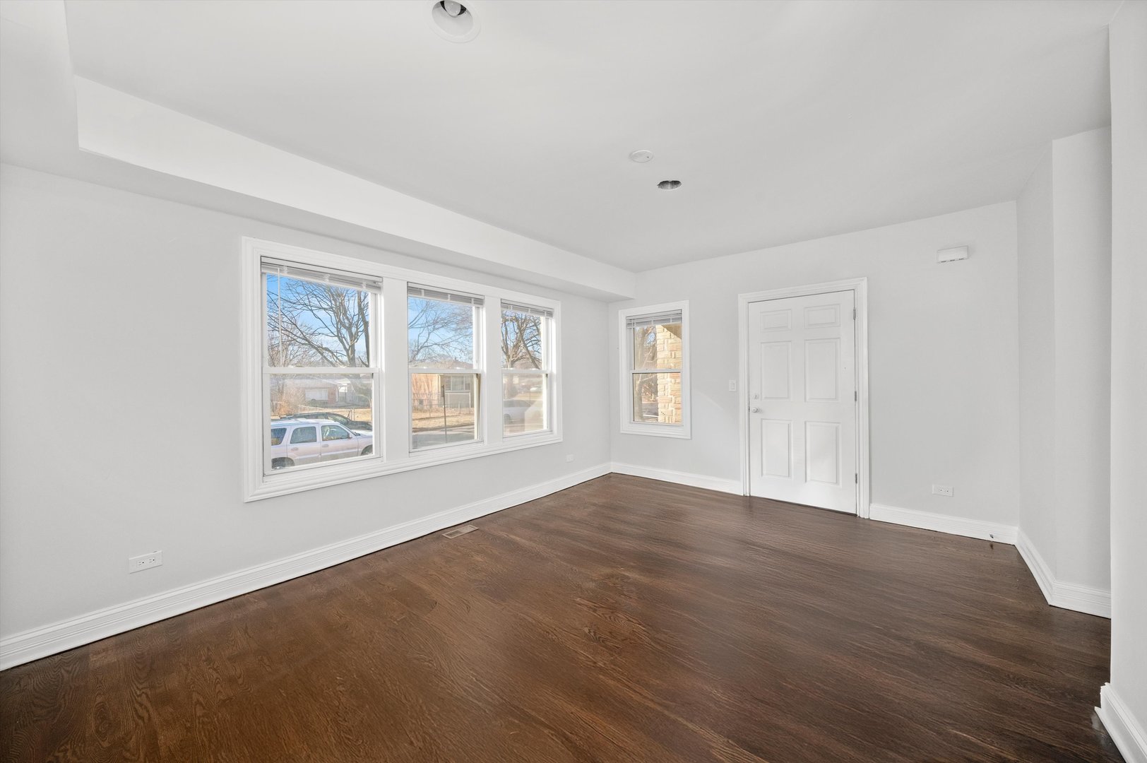 1250 W 111th Place