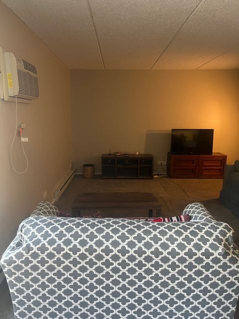 Tiny photo for 255 S West Avenue S #413, Elmhurst, IL 60126 (MLS # 12461579)