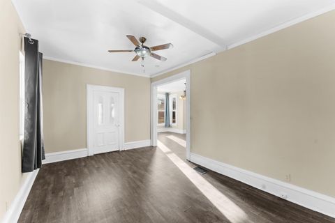 Tiny photo for 2202 Pershing Blvd Boulevard, Clinton, IA 52732 (MLS # 100000407)