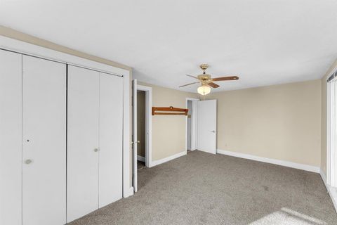 Tiny photo for 2202 Pershing Boulevard, Clinton, IA 52732 (MLS # 100000407)