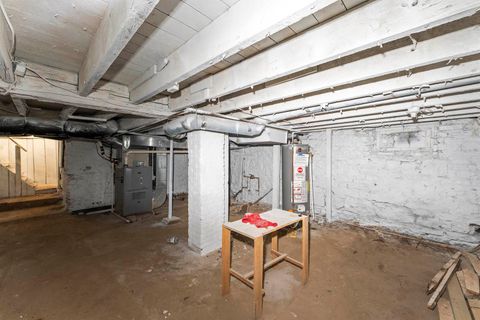 Tiny photo for 2202 Pershing Boulevard, Clinton, IA 52732 (MLS # 100000407)