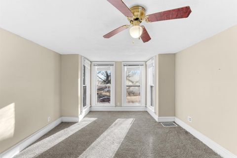 Tiny photo for 2202 Pershing Boulevard, Clinton, IA 52732 (MLS # 100000407)