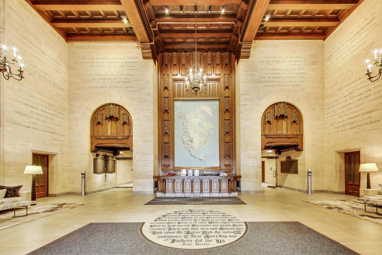 435 N Michigan Avenue 405