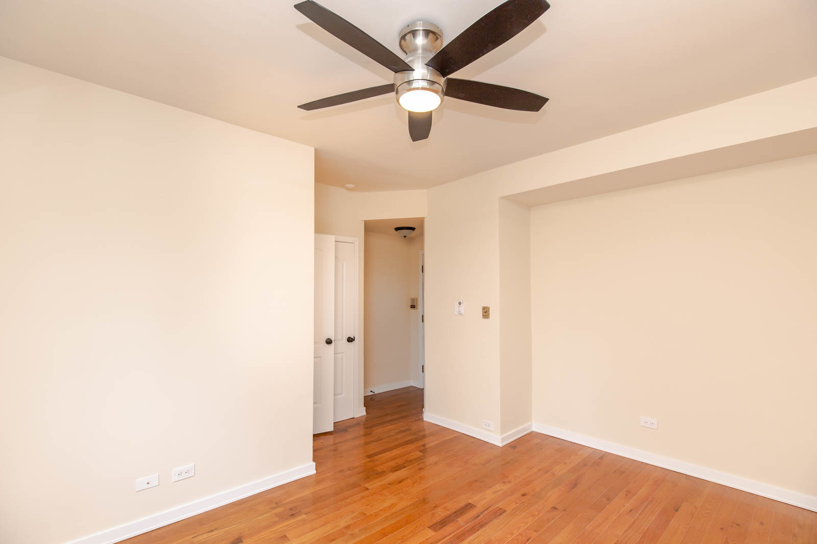 1430 N Dearborn Parkway 313