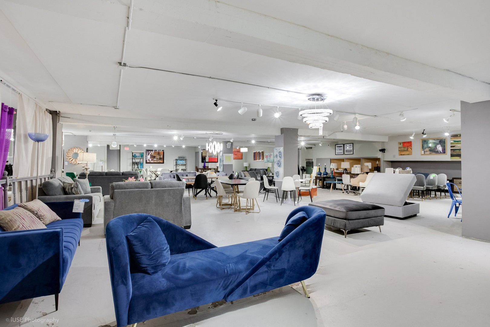 4841 N Western Avenue, Chicago, IL, 60625 3 4841 N Western Avenue